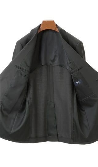 スーツ　A8 洋服の青山　ブラック　ストレッチ　新品ストレッチ素材
